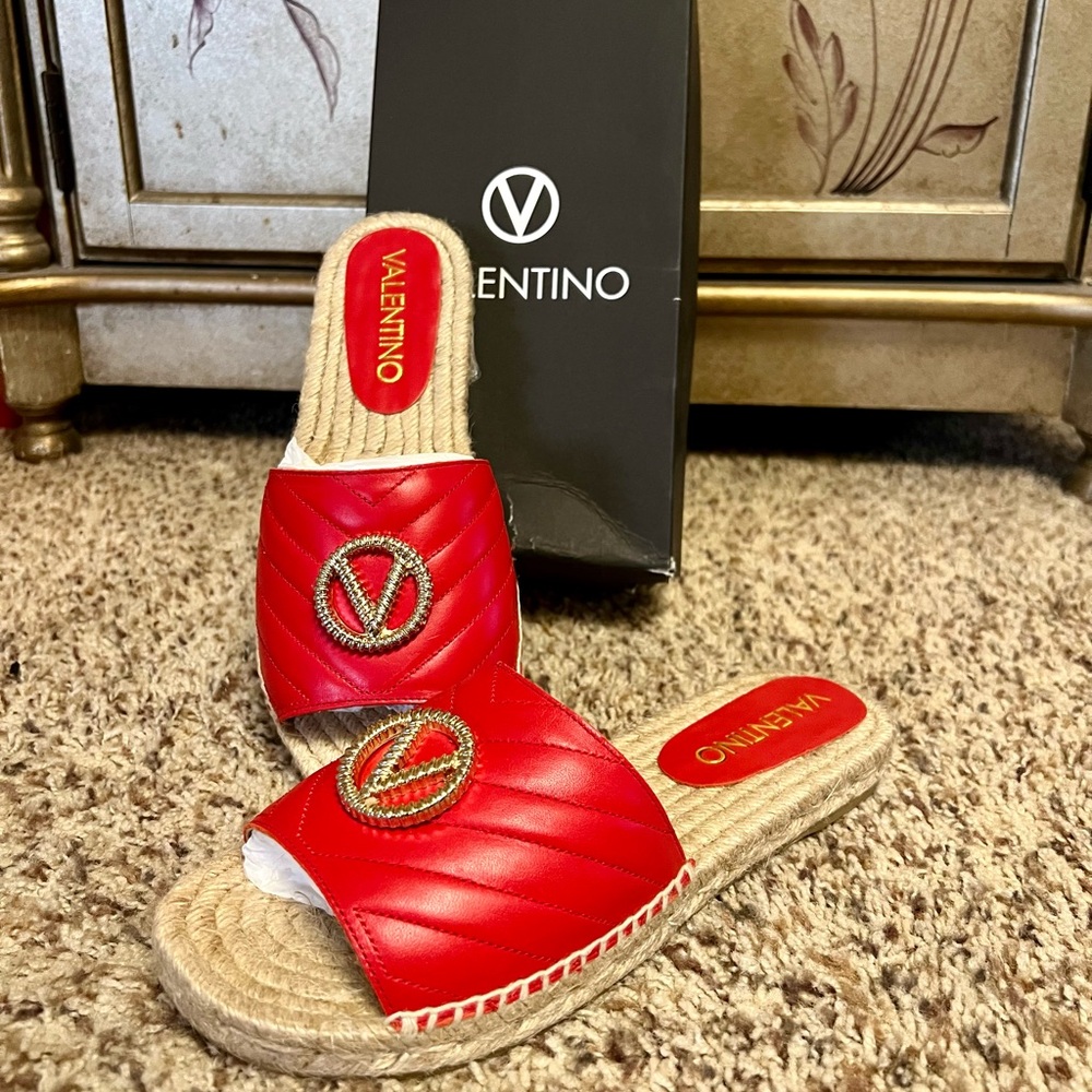 New VALENTINO Women’s  Clavel Espadrille Slide Sandals.